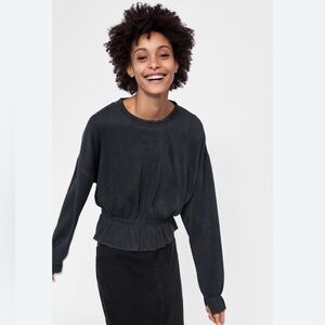 Zara Ribbed Cropped Top Long Sleeve Black Frill on Hem Party - Size S